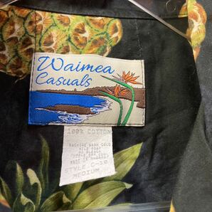 老舗ブランド WAINEA CASUALS ビンテージ コットンアロハ MADE IN HAWAII 人気の黒 パイナップル柄 ハワイアンシャツ ポケット柄合わせの画像3
