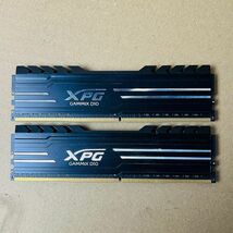 合計16GB 8GB 2枚 XPG GAMMIX D10 DDR4-2666 PC4-21300 1.2V AX4U266638G16-DBG デスクトップ PC メモリ_画像3