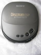 ★SONY　　 D-245　 Discman　 ESP 　　 CDプレーヤー　　稼働品　　　中古_画像2