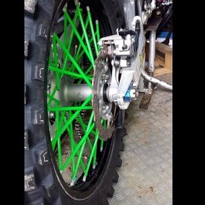 前後ホイール分 72本セット 緑 スポークスキン スポークラップ スポークカバー KX85 KX1125 KX250F KDX220 KDX125 KLX110L Dトラッカー CRFの画像6