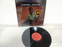 【シュリンク付US盤LPレコード】LMILES DAVIS MILESTONES COLUNBIA RECORD 　PC9428 MADE IN USA 米盤　_画像3