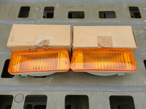 当時物【日野自動車 大型プロフィアバンパー用ウインカー左右セット】旧車 レトロ 昭和の商用車 デコトラ トラック野郎 絶版 希少 レア