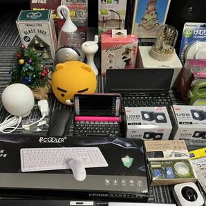 ジャンク品 音響機器 他 電化製品 まとめ CDプレイヤー スピーカー キーボード 電卓 コード 充電器 他 小型 家電 K-0403-07 の画像5