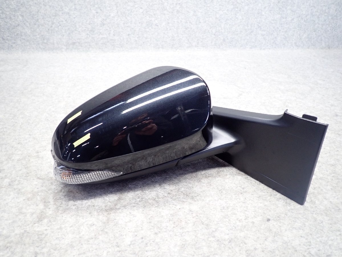 ヴィッツ DBA-NSP130 右サイドミラー 209 87910-52B90 J ヴィッツ DBA-NSP130 右サイドミラー 209 87910-52B90 J