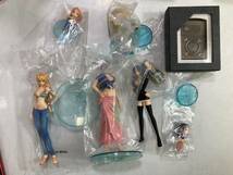 （4-94）ONE PIECE 雑貨まとめ売り　フィギュア　3Dポスター　一部ドラゴンボール等　ワンピース_画像7