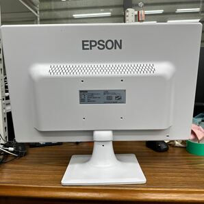 junk-33 EPSON LD22W82L 22インチ液晶モニター フルHD HDMIで検品 画面キズ 電源ケーブル付きの画像4