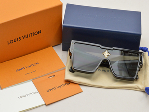  Louis Vuitton LOUIS VUITTON sunglasses Cyclone fading te-to frame black × Gold Z1578E men's su_p e_u F-YA743
