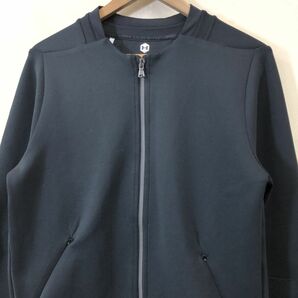 M2542-F-N◆ 美品 ◆ UNDERARMOUR アンダーアーマー CELLIANT ジャケット ジップアップブルゾン ◆ sizeM ポリエステル ブラック 古着の画像3