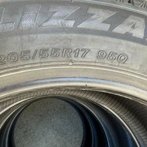 新品 205/55R17 BRIDGESTONE/VRX3 22年製 スタッドレス 4本 ブリヂストン ブリザック ノア ヴォクシーの画像3