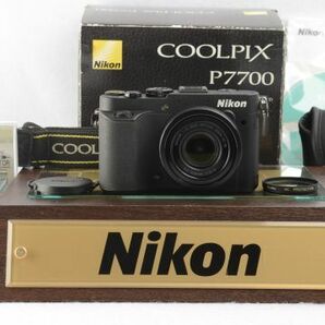 ■美品■ ニコン Nikon COOLPIX P7700 【元箱・おまけ付き】 #604-045-0416の画像1