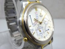 【31】1円～ CITIZEN シチズン AVALON アバロン クォーツ 6760-G70528 腕時計 ジャンク品 現状品_画像3