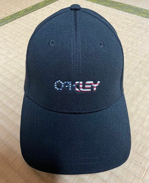 OAKLEY オークリー 6 PANEL STRETCHMETALLIC HAT スポーツキャップ ゴルフ 希少ロゴ ブラック