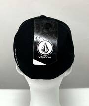 VOLCOM ボルコム D5512320BLK③ キャップ L/XLサイズ ブラック色 帽子 Cap ストレッチツイル 刺繍ロゴ Logo ヴォルコム 新品 即決 送料無料_画像5