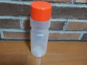 新品　ボトル　水筒　1L　300円発送可　切手可　お茶　飲み物　暑い日に