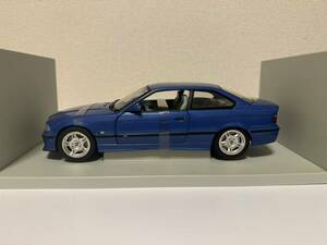 UT MODELS 1/18BMW M3 E36クーペ 3シリーズ ブルー