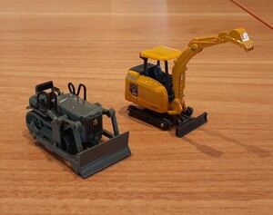 KOMATSU ミニカー G40/小松1型均土機/PC30E-5/バッテリー式駆動ミニショベル 2点 セット まとめて コマツ 株主優待 置物 コレクション