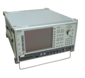 ☆動作確認済☆ Anritsu MT8820C ラジオコミュニケーションアナライザー / アンリツ /150サイズ/領収証可