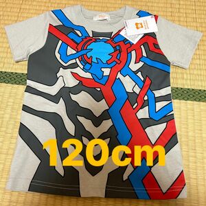 【新品】ウルトラマンブレーザー　Tシャツ　120