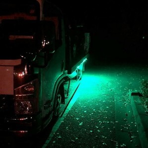 24V グリーン 緑 COB シャーシマーカー トラック タイヤ灯 LED サイドマーカー 路肩灯 LEDダウンライト 防水 40パネル 連結 40コマ CBD15の画像2