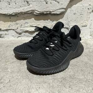 adidas Alpha BOUNCE TR AQ0609 アディダス アルファ バウンス トリプルブラック スニーカー シューズの画像1