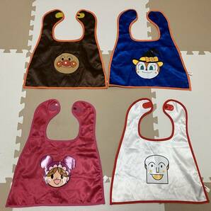 ★送料230円 アンパンマンこどもミュージアム限定品 なかよしマント 4枚セット★の画像1