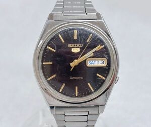 稼動品 SEIKO 5 腕時計 7S26-3140 AUTOMATIC 3針 デイデイト 黒文字盤 ステンレススチール 自動巻き セイコー ヴィンテージ メンズ