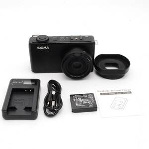 【A71】SIGMA デジタルカメラ DP2Merrill 4,600万画素 FoveonX3ダイレクトイメージセンサー(APS-C)搭載