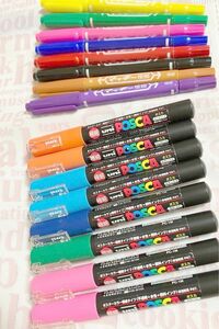 【使用品】ゼブラ》マッキー　8本、uni》POSCA 8本