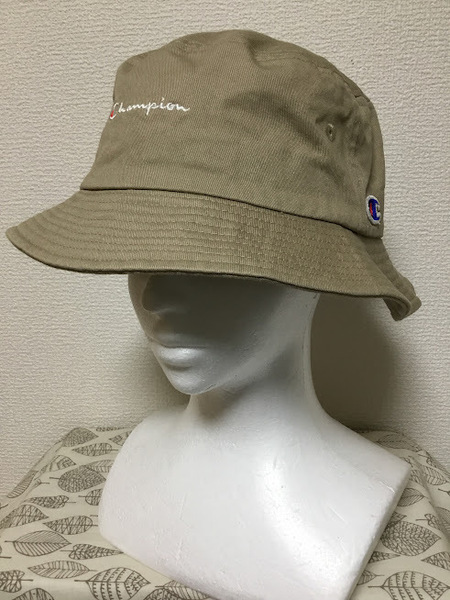 ★美品 送料込★Champion バケットハット 帽子 ベージュ 08 0330