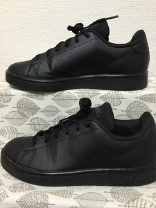 ◆美品 送料込◆23.5 アディダス adidas スニーカー 黒 04 0401