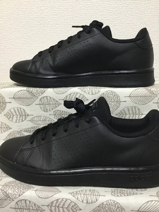 ◎美品 送料込◆23.5 アディダス adidas スニーカー 黒 04 0403