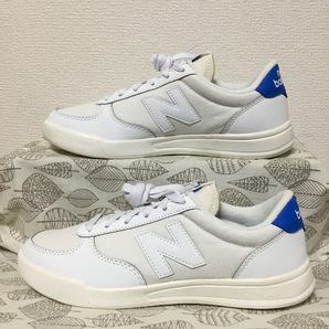 ◆美品 送料込◆23.5 New Balance CT30 スニーカー 白 04◆0424の画像2