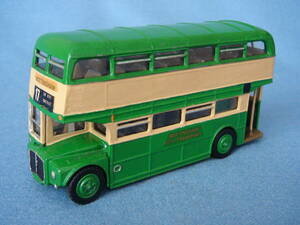 1970 period britain Dinky 1/72 rank custom model *RM route master 2 floor . bus *no chin chewing gum city traffic department green / ivory two-tone 