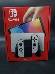 任天堂 Switch 有機ELモデル　ホワイト