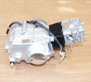 New item未使用！マニュアLucraッチ engineASSY 110cc MC！キャブレター等included属品多数set！モンキー ゴリラ シャリー DAX カブ ATV等 12V