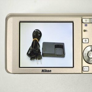 KM555●訳あり現状品●Nikon ニコン COOLPIX S520 コンパクトデジタルカメラ/デジカメ バッテリー・充電器付きの画像3