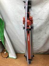 中古品 測量工具 HILTI ヒルティ三脚 PA931 315998 本体のみ、測量 計測 ITWMCY9H6RO0_画像9