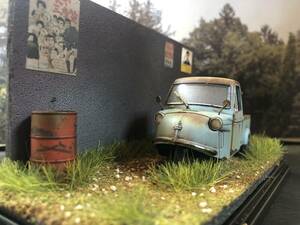 昭和レトロな風景 1/32 ダイハツ ミゼット 旧車 自作ジオラマ完成品 ケース付