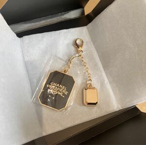 シャネル CHANEL PREMIERE プルミエールチャーム キーホルダー 2023 ドバイ限定 八角形プレート 