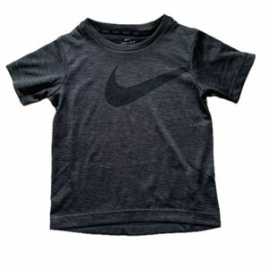 NIKE ナイキ Tシャツ　キッズ　110