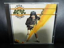 (30)　 AC/DC　　 / 　　HIGH VOLTAGE　 　　日本盤　　歌詞カード、日本語解説ありません。ジャケ、経年の汚れあり_画像1