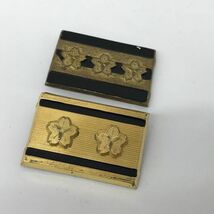 F184-K44-4511★ 消防バッチ 2点セット 約4.7×3.4cm コレクション 純銀台 金張 雑貨 アンティーク_画像1