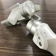 F231-H26-298 dji スマートフォン専用ジンバルシステム Osmo Mobile ZM01 ※通電確認済み 箱付き_画像7