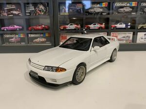 オートアート1/18 日産 スカイライン GT-R V SPECⅡ bnr32