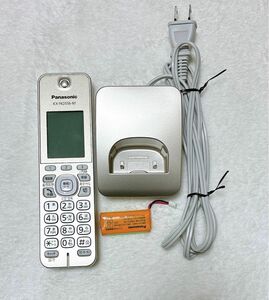 パナソニック　Panasonic KX-FKD556-N1 充電器付子機