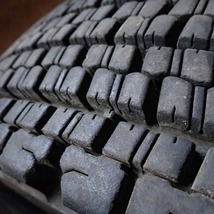 特価 冬 2本SET 会社宛 送料無料 245/80R17.5 133/131 LT ブリヂストン W900 地山 深溝 中型トラック各種 増トン車 4t車 発泡ゴム NO,E9307_画像5