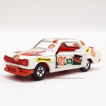 (完全現状品) TOMY トミカ 黒箱 21 スカイライン H-T 2000GT-R レーシング 日本製 当時物 No.21 tomica 詳細不明 (ジャンク扱い) ※t9_画像2