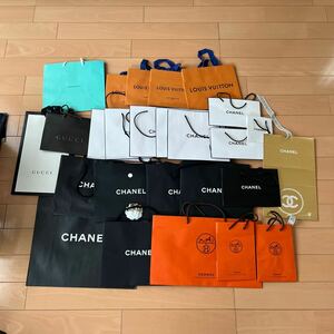  Chanel бумажный пакет CHANEL Louis Vuitton Gucci Hermes 