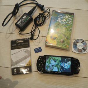 超美品 psp2000本体。黒。新品バッテリー、ゲーム、メモリー、充電器付き♪動作OK。除菌済み