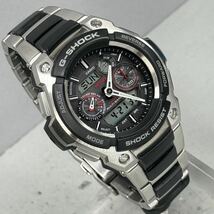 極美品 G-SHOCK MTG-1500-1AJF MT-G タフソーラー 電波受信 電波ソーラー マルチバンド6 アナデジ シルバー ブラック メタルバンド_画像2